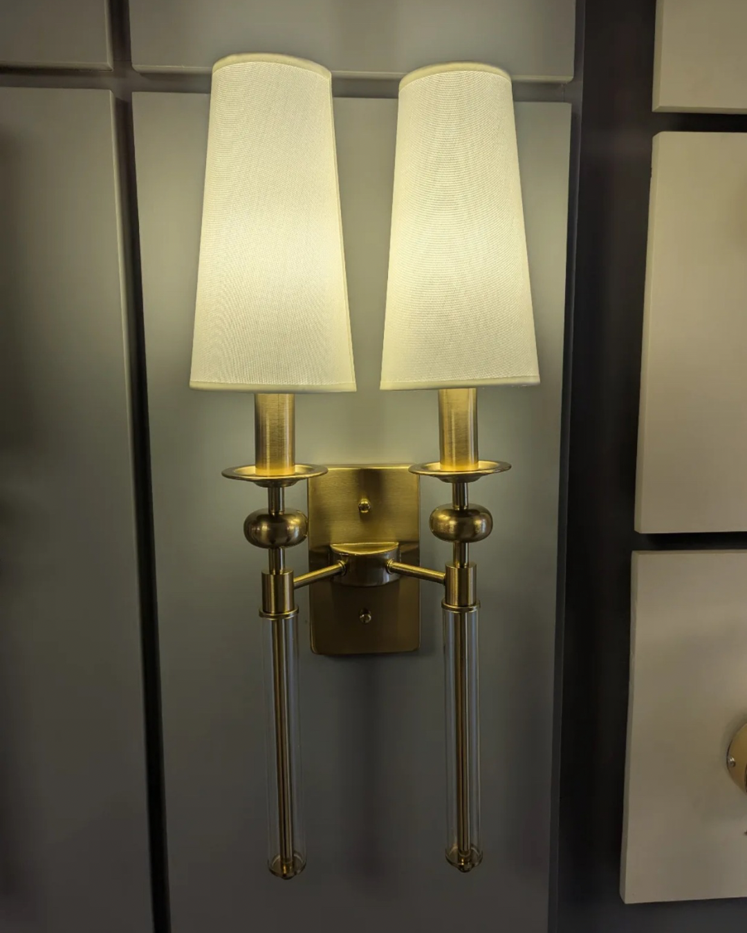 Lumos Sconce