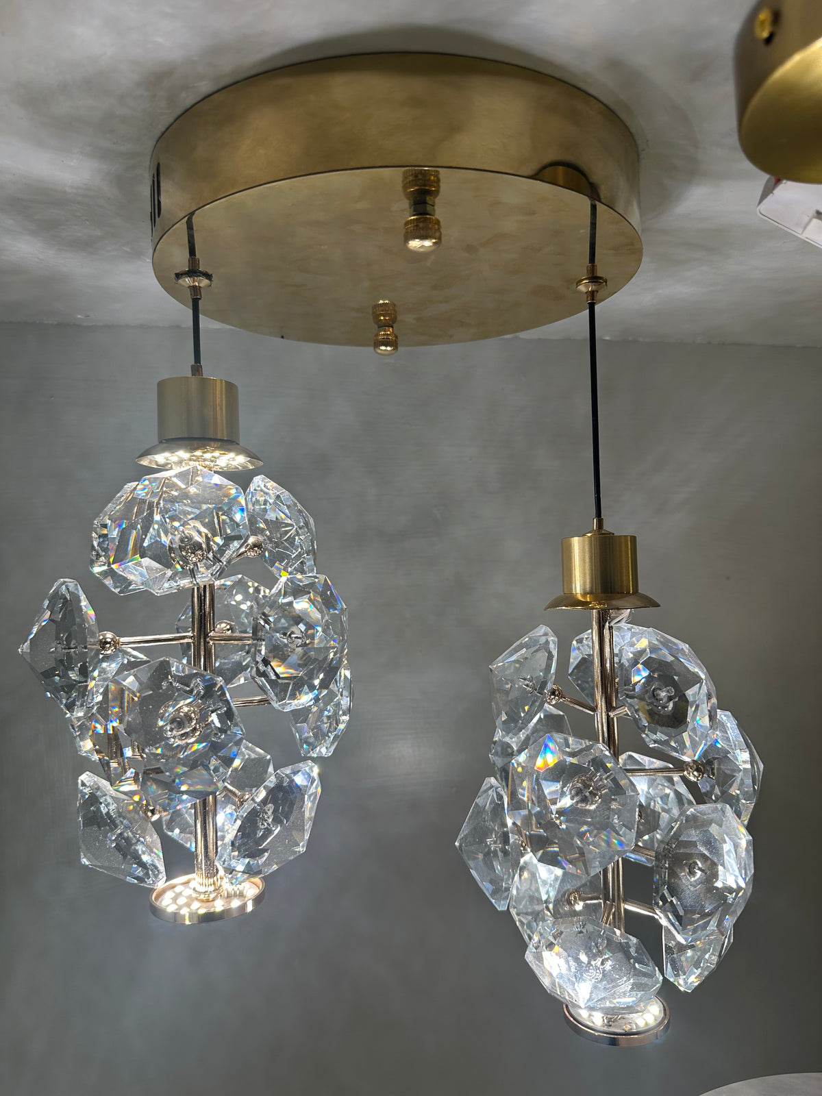 Aurelia Crystal Drop